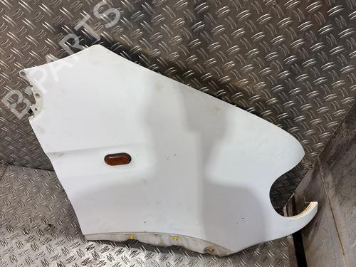 Used Right front fenders Right front fenders 38237982 38237982