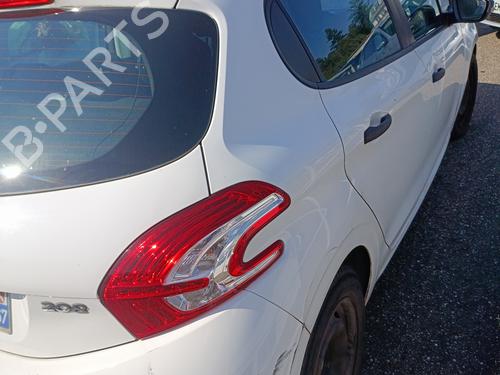 Right headlight PEUGEOT 208 I (CA_, CC_) 1.4 HDi | BP32168119C29 