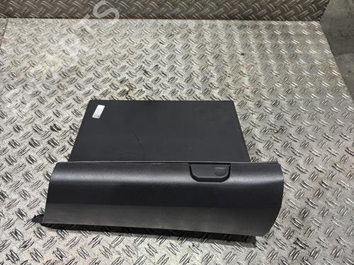 Used Glove box Glove box 37737350 37737350