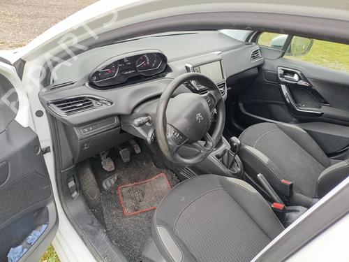 Rear seat PEUGEOT 208 I (CA_, CC_) 1.0 VTi | BP29927805C17