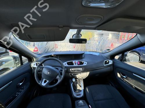 Left tailgate light RENAULT SCÉNIC III (JZ0/1_) 1.5 dCi | BP21309124C79