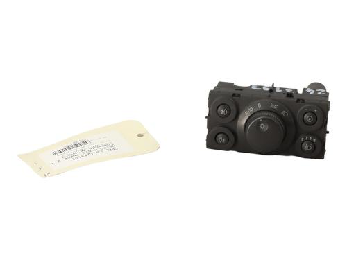 Used Headlight switch OPEL ASTRA H GTC (A04) 1.7 CDTi (L08) (101 hp) 21300928