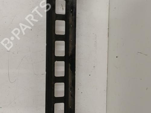 Used Rear bumper reinforcement Rear bumper reinforcement 38531450 38531450