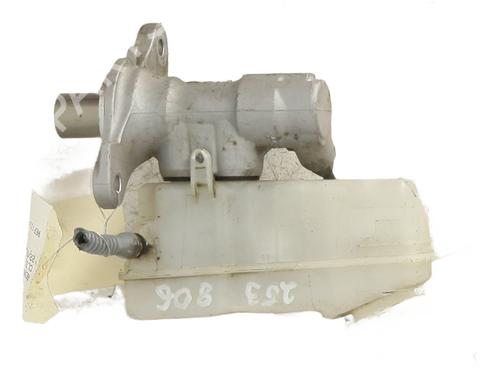 brake-master-cylinder-renault-clio-iv-bh_-2012-2013-2014-2015-2016-2017-2018-2019-2020-2021-29855342 main image