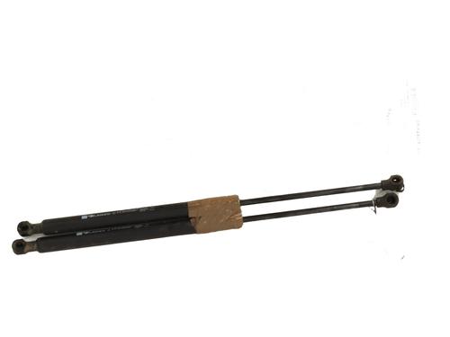 tailgate-lift-support-renault-clio-iv-bh_-2012-2013-2014-2015-2016-2017-2018-2019-2020-2021-30378167 main image