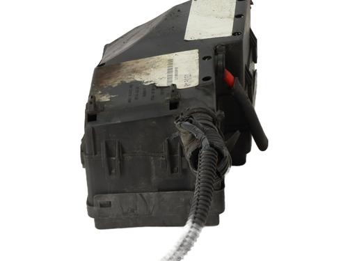 Used Fuse box Fuse box FORD FOCUS C-MAX (DM2) 1.6 TDCi (109 hp) 35827330 35827330