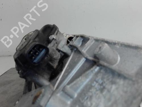 Used Front wiper motor NISSAN X-TRAIL I (T30) [2001-2013]  21302862