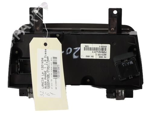 Used Climate control Climate control LANCIA MUSA (350_) 1.9 D Multijet (350.AXC1A) (101 hp) 21299402 21299402