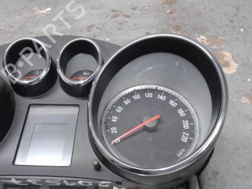 Used Instrument cluster OPEL MERIVA B MPV (S10) 1.7 CDTI (75) (110 hp) 21299385