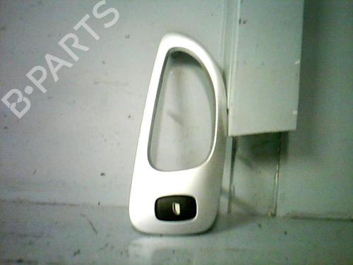 Used Right rear window switch PEUGEOT 307 Break (3E) 2.0 HDi 135 (136 hp) 21310767