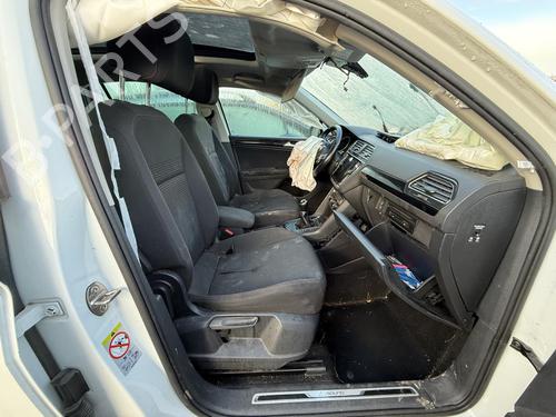 Headlight switch VW TIGUAN (AD1, AX1) 2.0 TDI | BP21891581I24 - Image 12