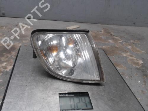 Used Right front indicator HYUNDAI H-1 / STAREX Bus (A1) 2.5 CRDi (140 hp) 21367777