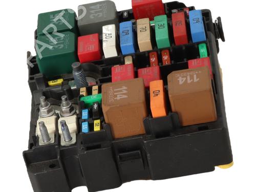 Fuse box CITROËN C3 III Van (SX_, SY_) BlueHDi 100 | BP38055847E1 - Image 3