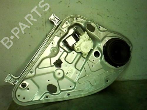 Rudehejsemotor bagstkærm venstre FORD FOCUS II (DA_, HCP, DP) 1.6 TDCi (109 hp) 21362568