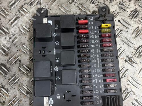 Used Electronic module Electronic module NISSAN TRADE Platform/Chassis 3.0 TDiC (106 hp) 39953606 39953606