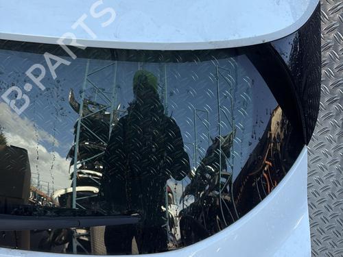 tailgate-renault-megane-iv-hatchback-b9amn_-2015-29869229 main image