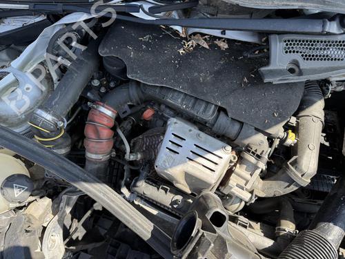 Bagtil kofangere CITROËN C4 CACTUS 1.2 THP 110 | BP28028043C8  - Image 20