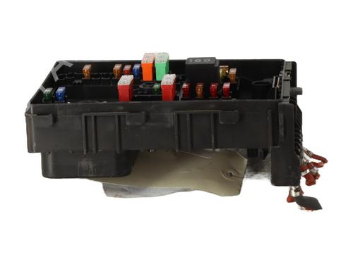 Used Fuse box Fuse box VW GOLF VI (5K1) 2.0 TDI (110 hp) 32406973 32406973