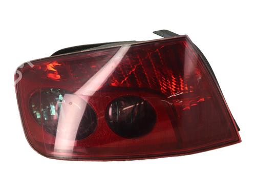 Used Left taillight PEUGEOT 407 (6D_) 1.6 HDi 110 (6D9HZC, 6D9HYC) (109 hp) 32316027