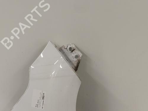 Used Right front fenders FORD TRANSIT COURIER B460 Box Body/MPV 1.5 TDCi (95 hp) 31657990