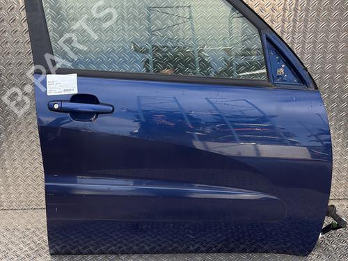 Dør høyre foran TOYOTA RAV 4 II (_A2_) 2.0 4WD (ACA21, ACA20) (150 hp) 29492056