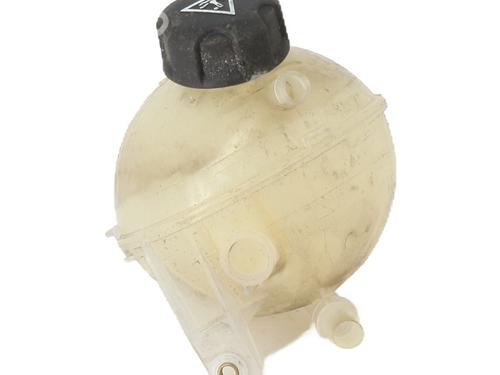 Used Expansion tank PEUGEOT 3008 I MPV (0U_) 1.6 HDi (109 hp) 21294514