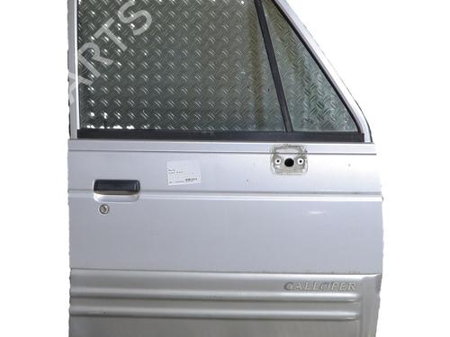 Used Right front door Right front door HYUNDAI GALLOPER II (JK-01) 2.5 TD intercooler (99 hp) 40032233 40032233