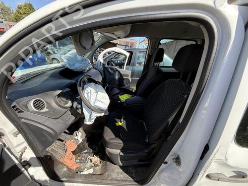 Right taillight RENAULT KANGOO Express (FW0/1_) 1.5 dCi 90 (FW0G, FW05, FW08, FW11) | BP28441321C35  - Image 21