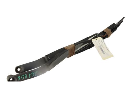 front-windshield-wiper-arm-kia-soul-i-am-2009-2010-2011-2012-2013-2014-36106603 main image