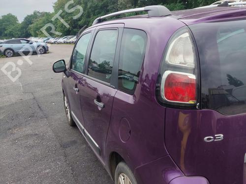 Left headlight CITROËN C3 Picasso (SH_) 1.2 THP 110 (SHHNZ6) | BP27299239C28  - Image 6