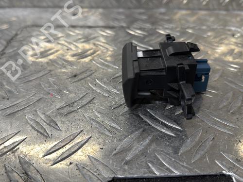 Used Switch Switch PEUGEOT 508 SW I (8E_) 2.2 HDi (204 hp) 22318833 22318833