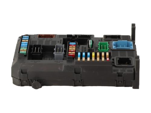 Fuse box PEUGEOT 2008 I (CU_) 1.6 BlueHDi 120 | BP31827401E1