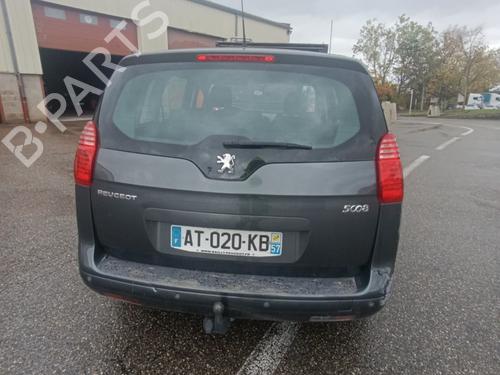 Front wiper motor PEUGEOT 5008 (0U_, 0E_) 1.6 HDi | BP29936899M29 