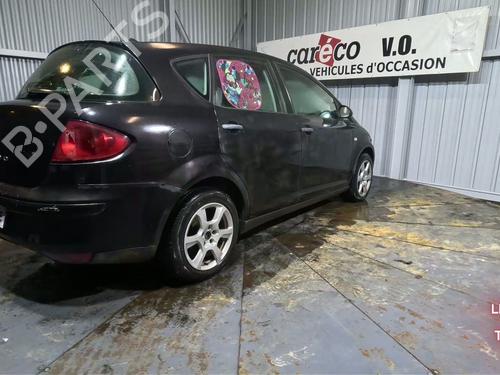 Right headlight SEAT TOLEDO III (5P2) 1.9 TDI | BP30641317C29 