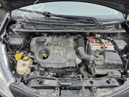 Brugte TOYOTA YARIS (_P13_) 1.4 D (NLP130_, NLP130) (90 hp) 4480669