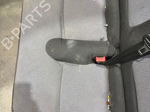 Used Right front seat Right front seat OPEL VIVARO B Bus (X82) 1.6 CDTI (06) (125 hp) 32427402 32427402