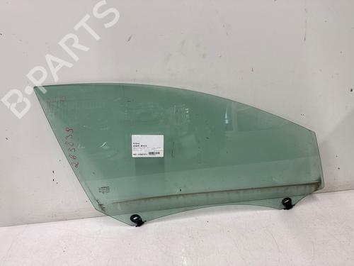 front-right-door-window-renault-megane-iv-hatchback-b9amn_-2015-40247994 main image