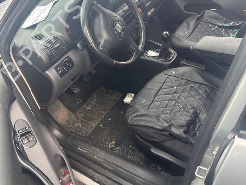 Front right seatbelt SEAT LEON (1M1) 1.9 TDI | BP38423435I25 - Image 9