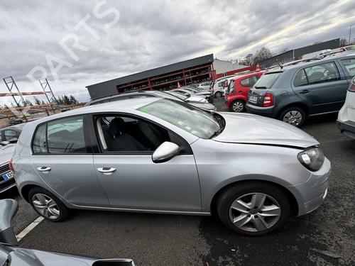 Right front door VW GOLF VI (5K1) 1.6 TDI | BP25000601C3 