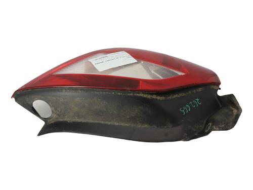 left-taillight-renault-megane-ii-saloon-lm01_-2003-37715233 main image