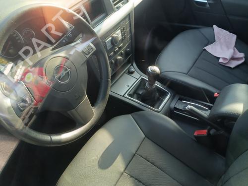 Venstre frontpanel OPEL VECTRA C GTS (Z02) 1.9 CDTI (F68) | BP28090498C58 