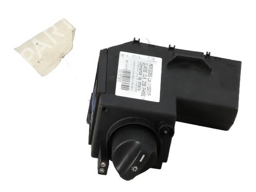 Used Headlight switch MERCEDES-BENZ CLK (C208) CLK 230 Kompressor (208.347) (193 hp) 21363156