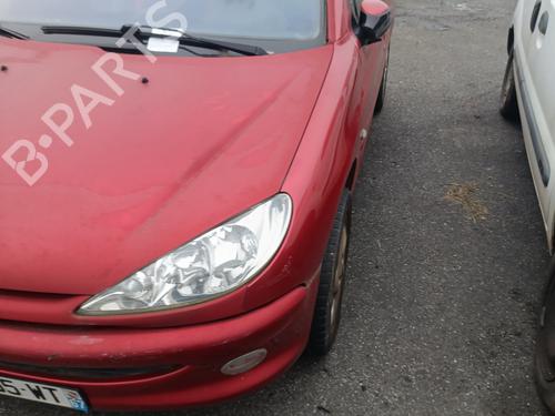 Brukte deler til PEUGEOT 206 Hatchback (2A/C) 1.4 i (75 hp) 4351679