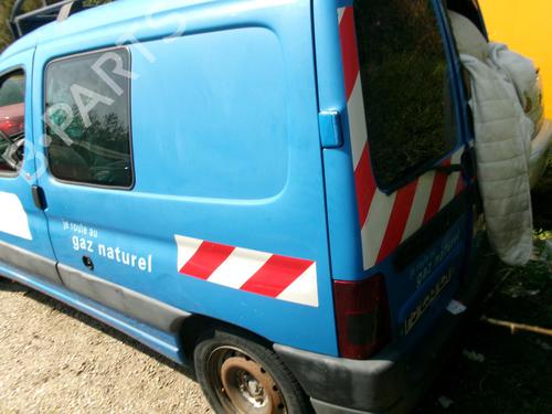 Grill CITROËN BERLINGO / BERLINGO FIRST Box Body/MPV (M_) 1.4 i bivalent (MBKFW) | BP21309459C40 