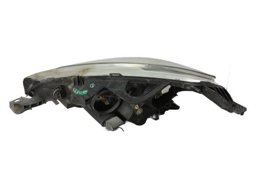 Used Right headlight Right headlight CITROËN DS3 (SA_) 1.6 HDi 110 (112 hp) 33117089 33117089