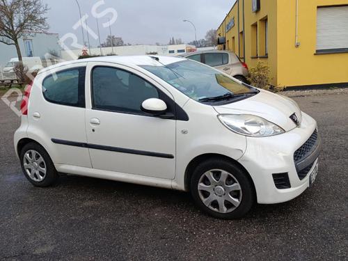 Pièces Détachées Usagées PEUGEOT 107 (PM_, PN_) 1.0 (68 hp) 4423151