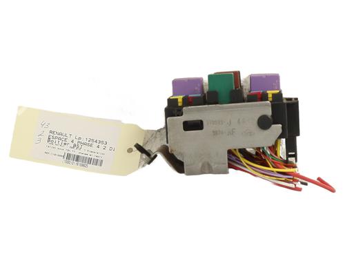 fuse-box-renault-espace-iv-jk01_-2002-30965452 main image