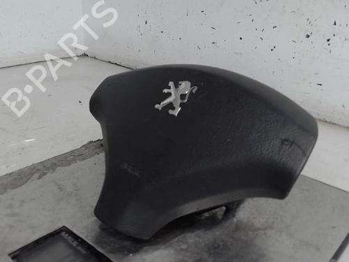 Driver airbag PEUGEOT 5008 (0U_, 0E_) 1.6 BlueHDi 120 | BP21300740C9 