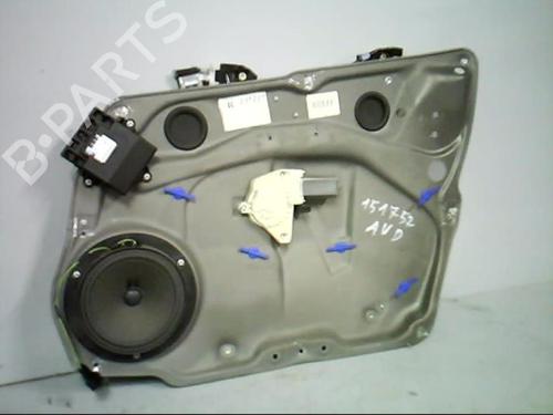 Used Right front window motor MERCEDES-BENZ A-CLASS (W169) A 180 CDI (169.007, 169.307) (109 hp) 21366882