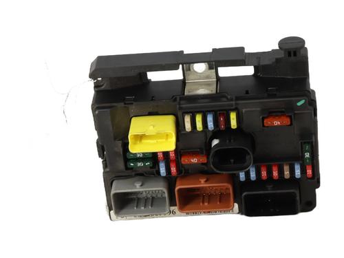 Used Fuse box Fuse box PEUGEOT 207 (WA_, WC_) 1.4 (73 hp) 32698339 32698339